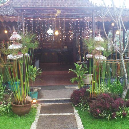 Sitamiang Resort Hotel Bogor Exterior photo